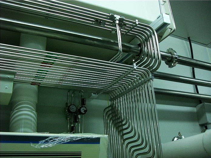 南京工業大(dà)學化學化工(gong)學院實驗室(shì)氣路案例展(zhǎn)示